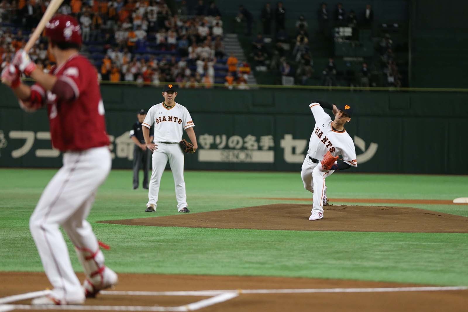 GENERATIONS関口メンディー、始球式で“133キロ”豪快投球　メンバーとのパフォーマンスも披露