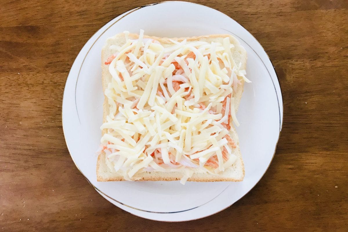 ほぼカニトースト