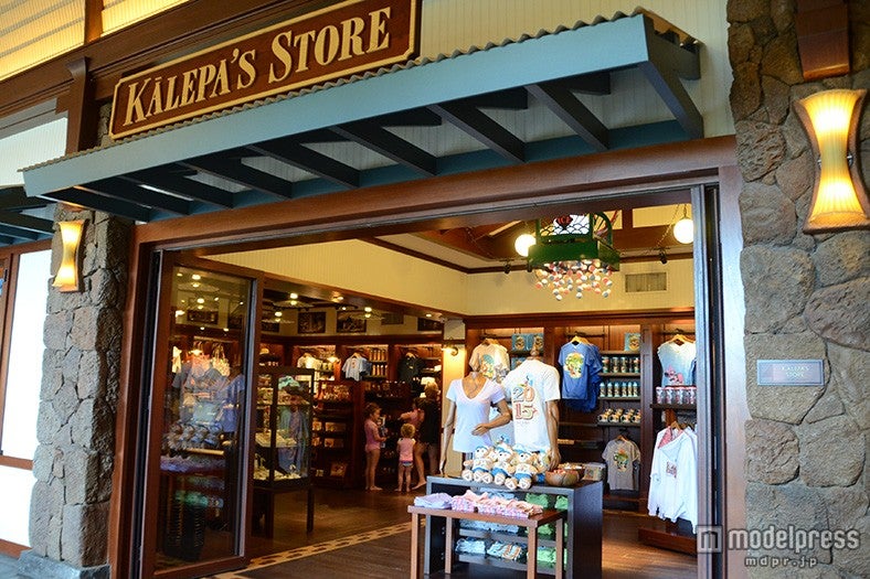 「カレパ・ストア」でアウラニならではのお土産を最終チェック