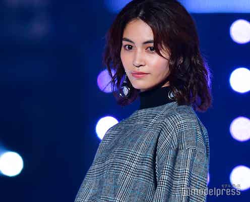 E-girls楓、ハンサム美脚にうっとり クールなランウェイに歓声<TGC2018A/W>