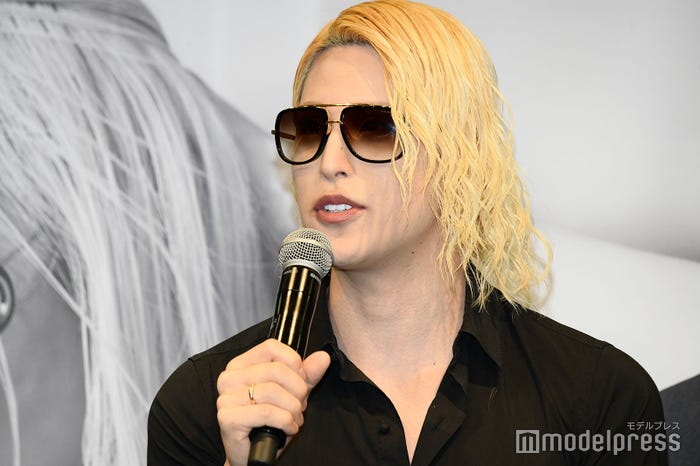 ROLAND(C)モデルプレス