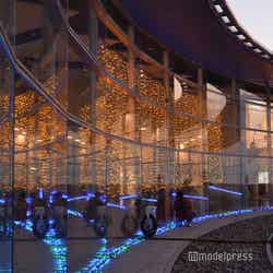 (C)モデルプレス