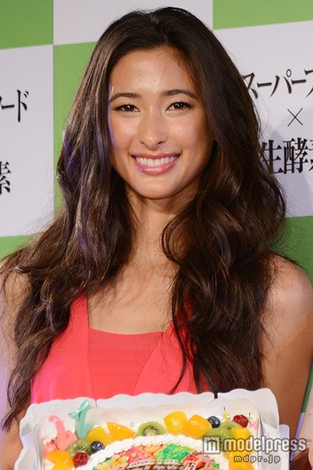 メロディー洋子