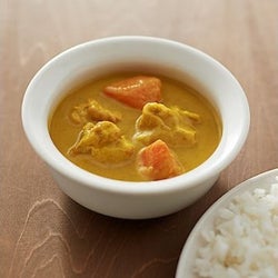 無印良品カレーに新作3種!現地の味を忠実に再現したマレーシア系カレー