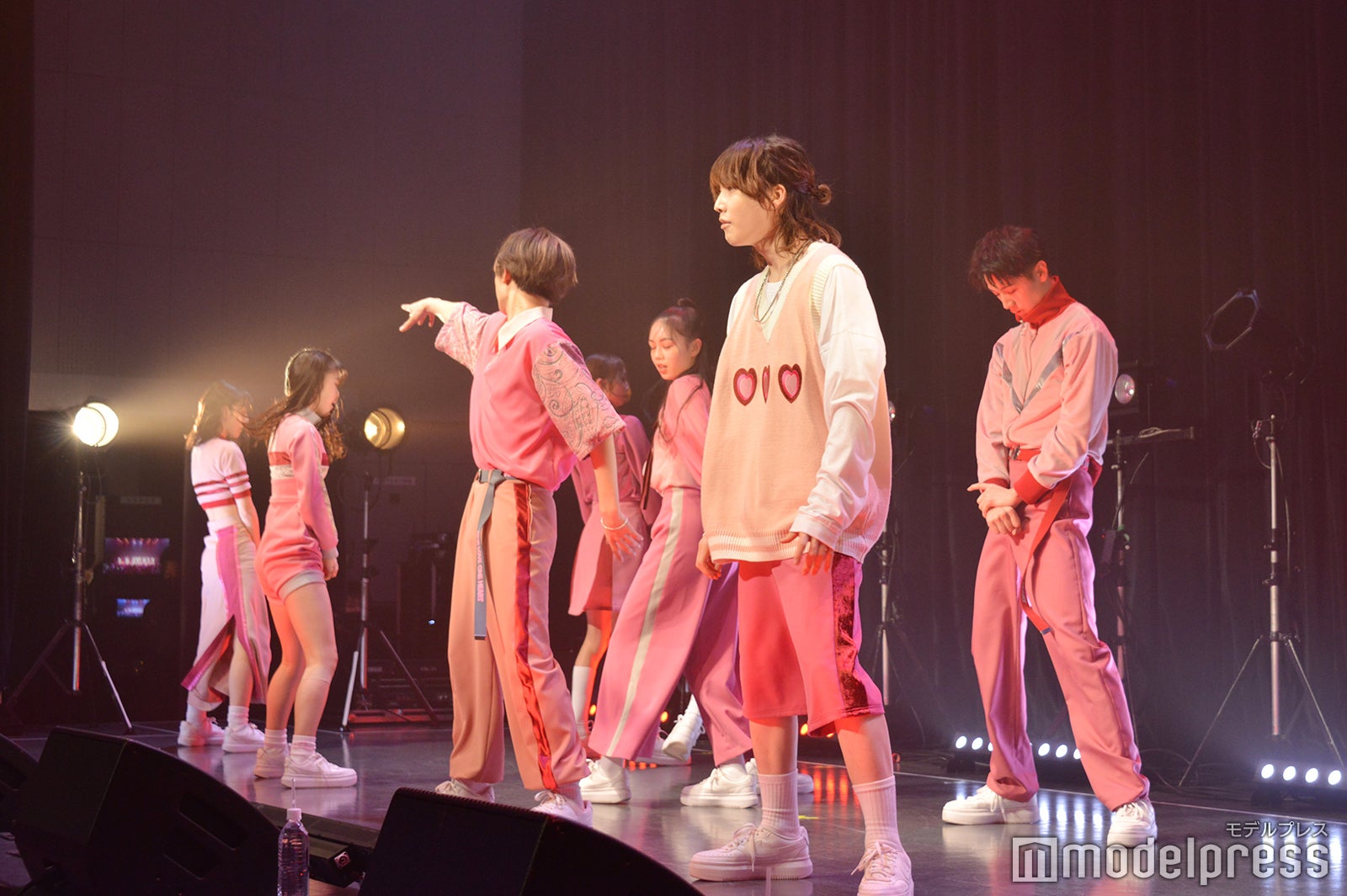 ONE LOVE ONE HEART（C）モデルプレス