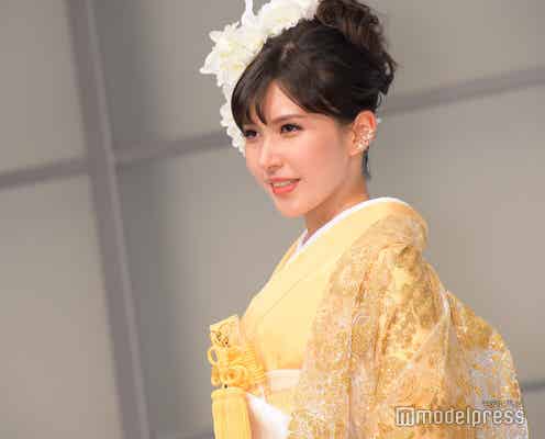 「ミス・インターナショナル2019」日本代表・岡田朋峰さん、亡き父・岡田眞澄さんへ“花嫁姿”披露