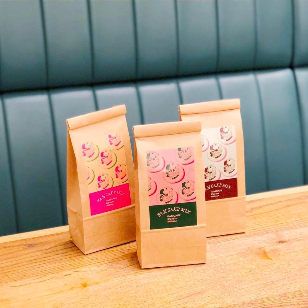  ビブリオテーク オリジナルパンケーキミックス（500円）／画像提供：コンテンポラリープランニングセンター（CPCenter）