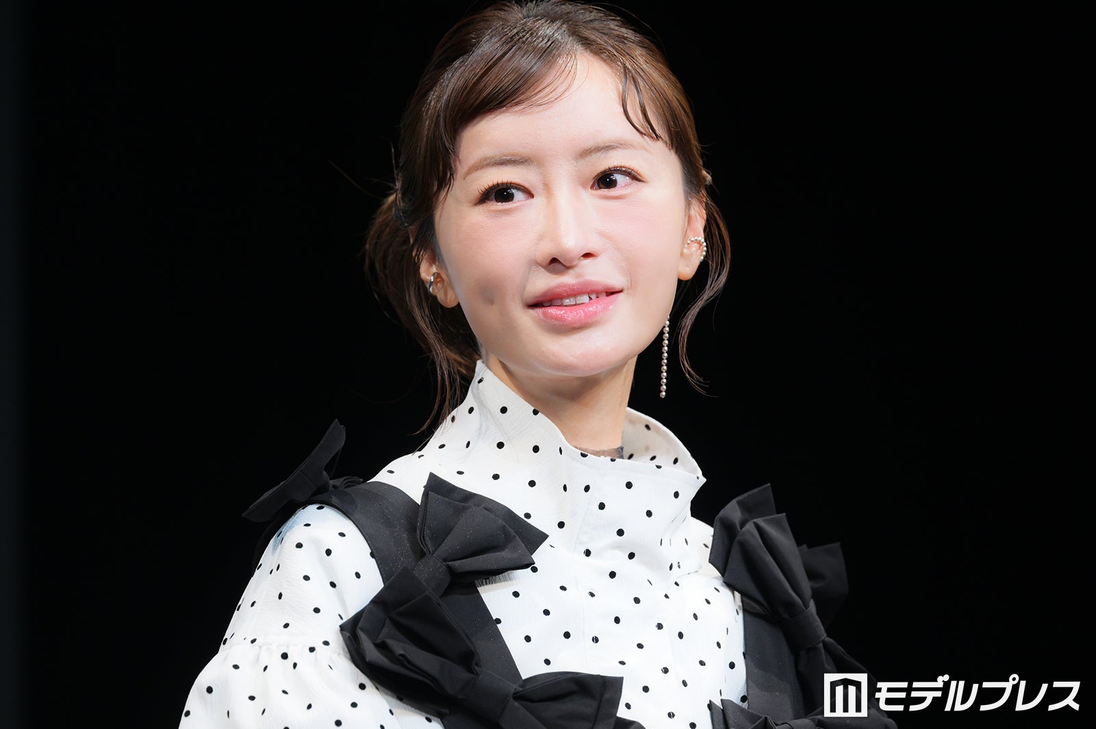 松本まりか、JK時代の“青春”赤裸々告白「向こうは好きではなかったんですけど…」【エミリとマリア】