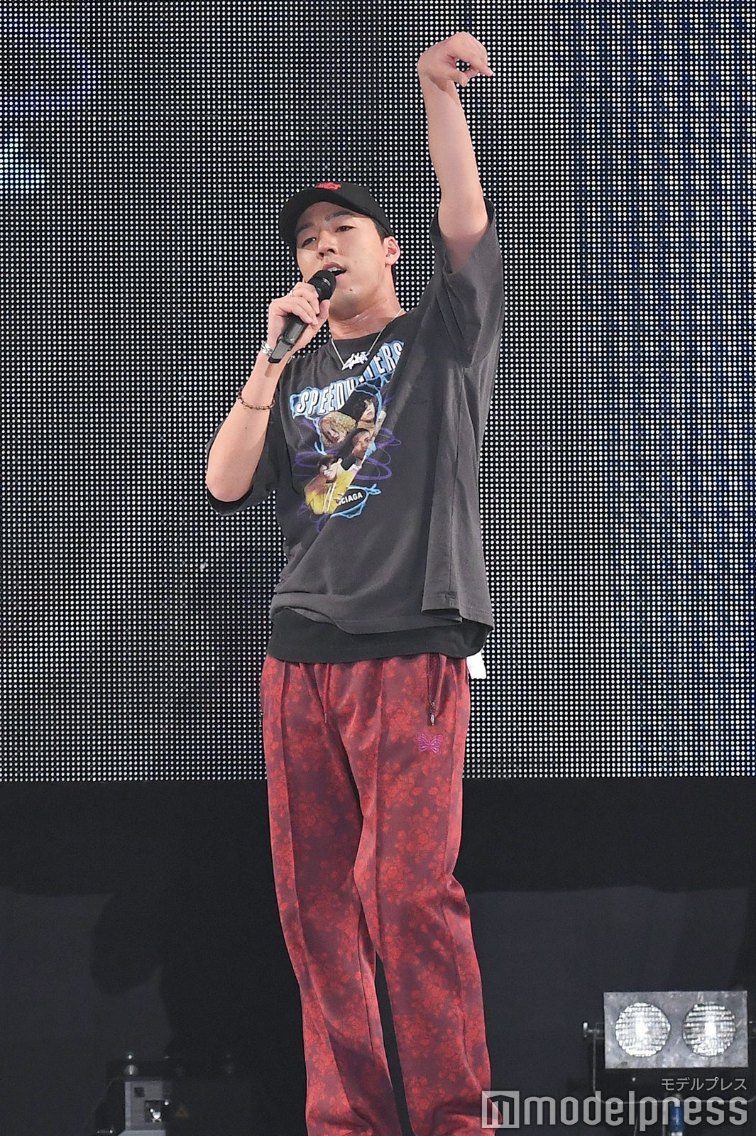 世界／FANTASTICS from EXILE TRIBE（C）モデルプレス