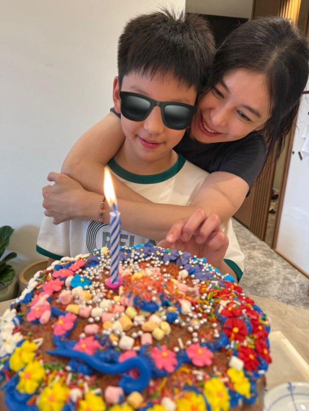 ビビアン・スーXより