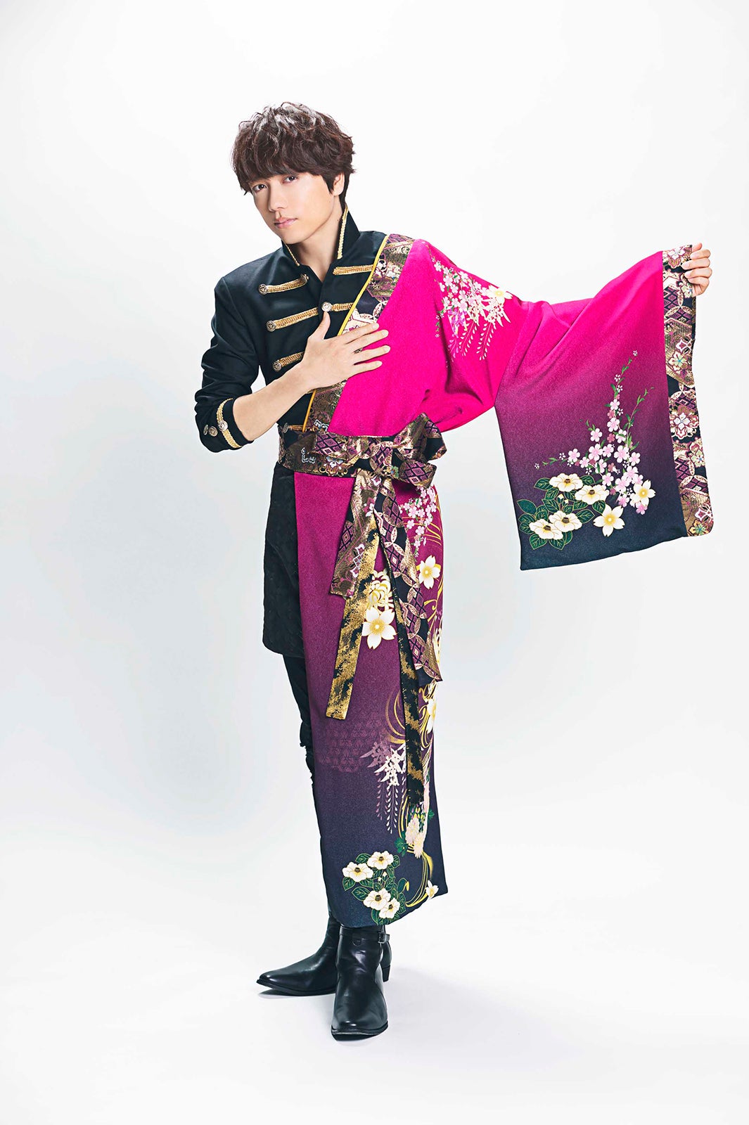 山崎育三郎（提供写真）