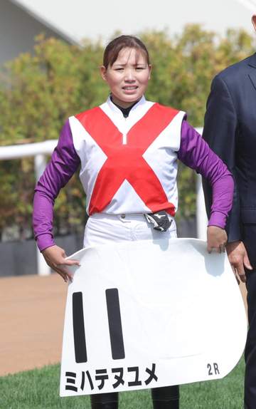 小林美駒騎手が鮮やかな逃げ切りで札幌開催15勝目！リーディングトップに浮上 「納得の内容です」
