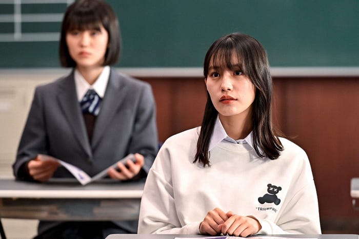 志田彩良、南沙良「ドラゴン桜」第7話より(C)TBS