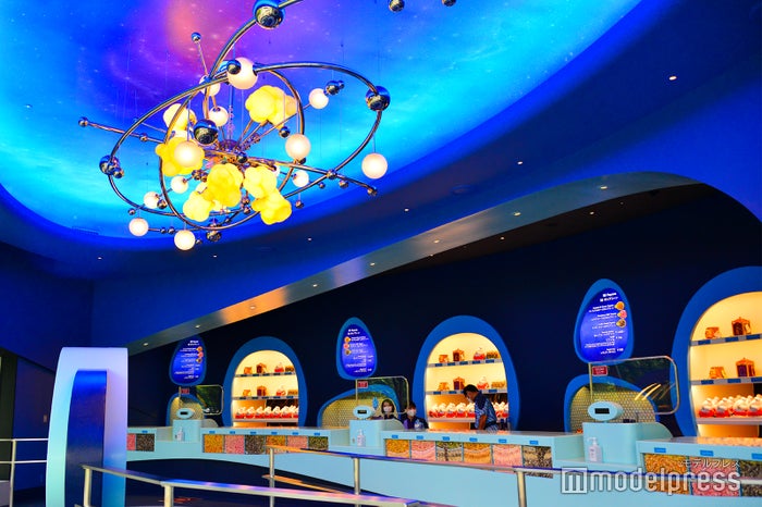 Tdl パーク初のポップコーン専門店 ビッグポップ 登場 選べるフレーバー バケットで組合せ自由 モデルプレス Tdl パーク初のポップコーン専門店 ビッグポップ 登場 選べるフレーバー バケットで組合せ自由 モデルプレス