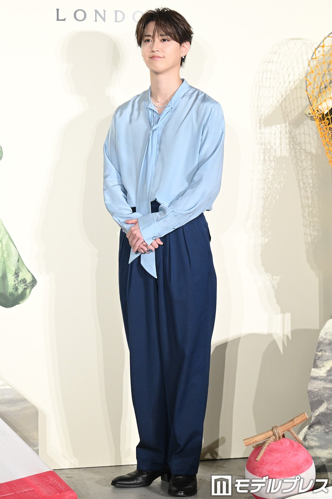 佇まいが上品な白岩瑠姫（C）モデルプレス