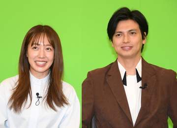 3児ママ川崎希 2台目もベンツのワゴン「ファミリーカーにぴったり」「机で勉強も」ゲレンデと2台持ちに