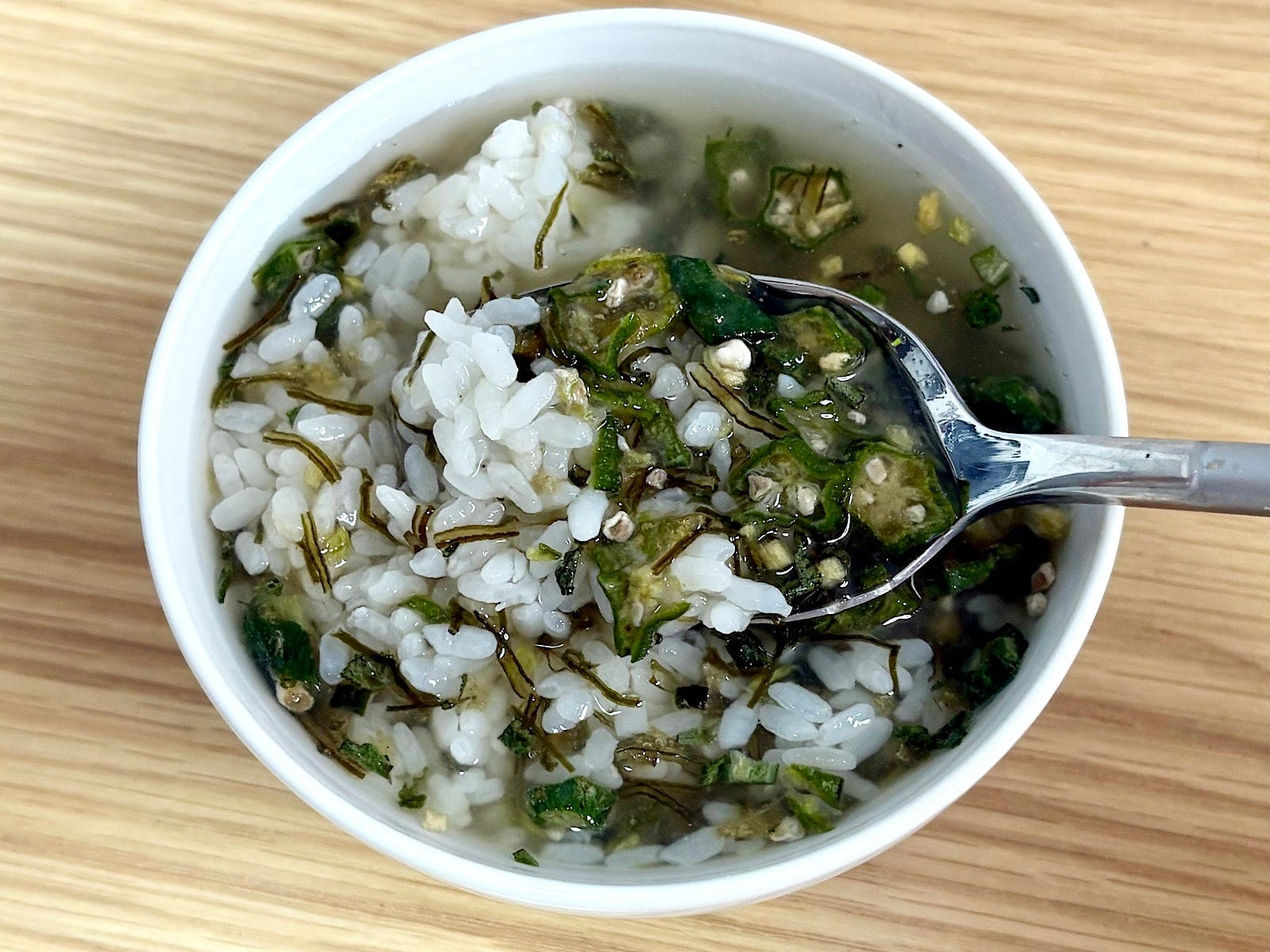 オクラや昆布のとろみに、青じその爽やかな風味がさっぱり！ 