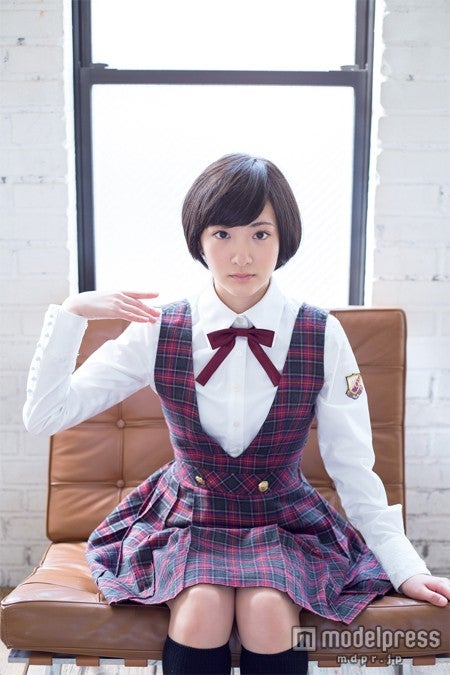 乃木坂46生駒里奈、初のAKB48劇場入りに密着