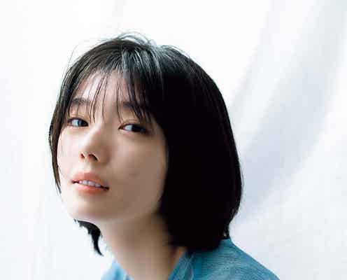 櫻坂46藤吉夏鈴、色白素肌際立つノースリーブワンピで透明感放出