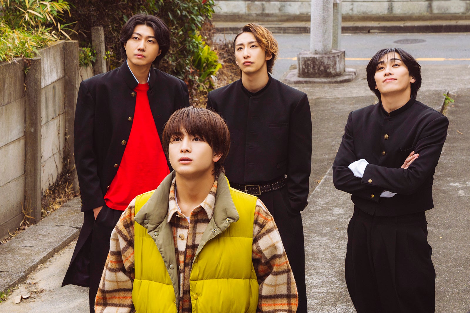 （左上から時計回り）小坂涼太郎、福澤侑、寺坂頼我、柏木悠（C）「ゴーストヤンキー」製作委員会・MBS