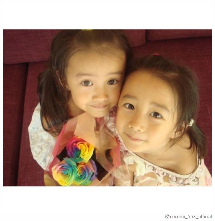 Cocomi、妹・Koki,の誕生日に“変顔”“寝顔”秘蔵ショット公開