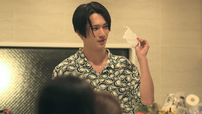 英語スピーチをする流佳「TERRACE HOUSE TOKYO 2019-2020」25th WEEK(C)フジテレビ/イースト・エンタテインメント