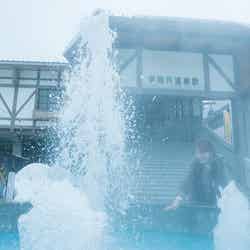 駅からすぐに湯煙漂う宇奈月温泉/提供画像