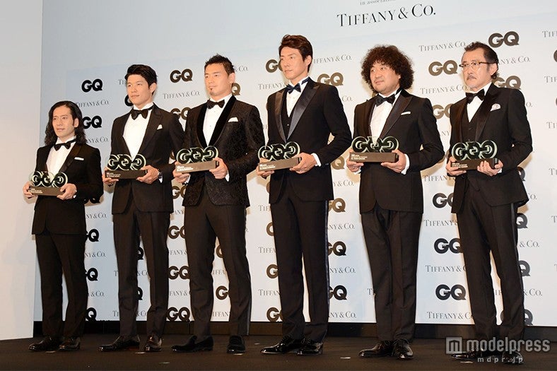 （左から）又吉直樹、鈴木亮平、五郎丸歩、松岡修造、葉加瀬太郎、吉田鋼太郎