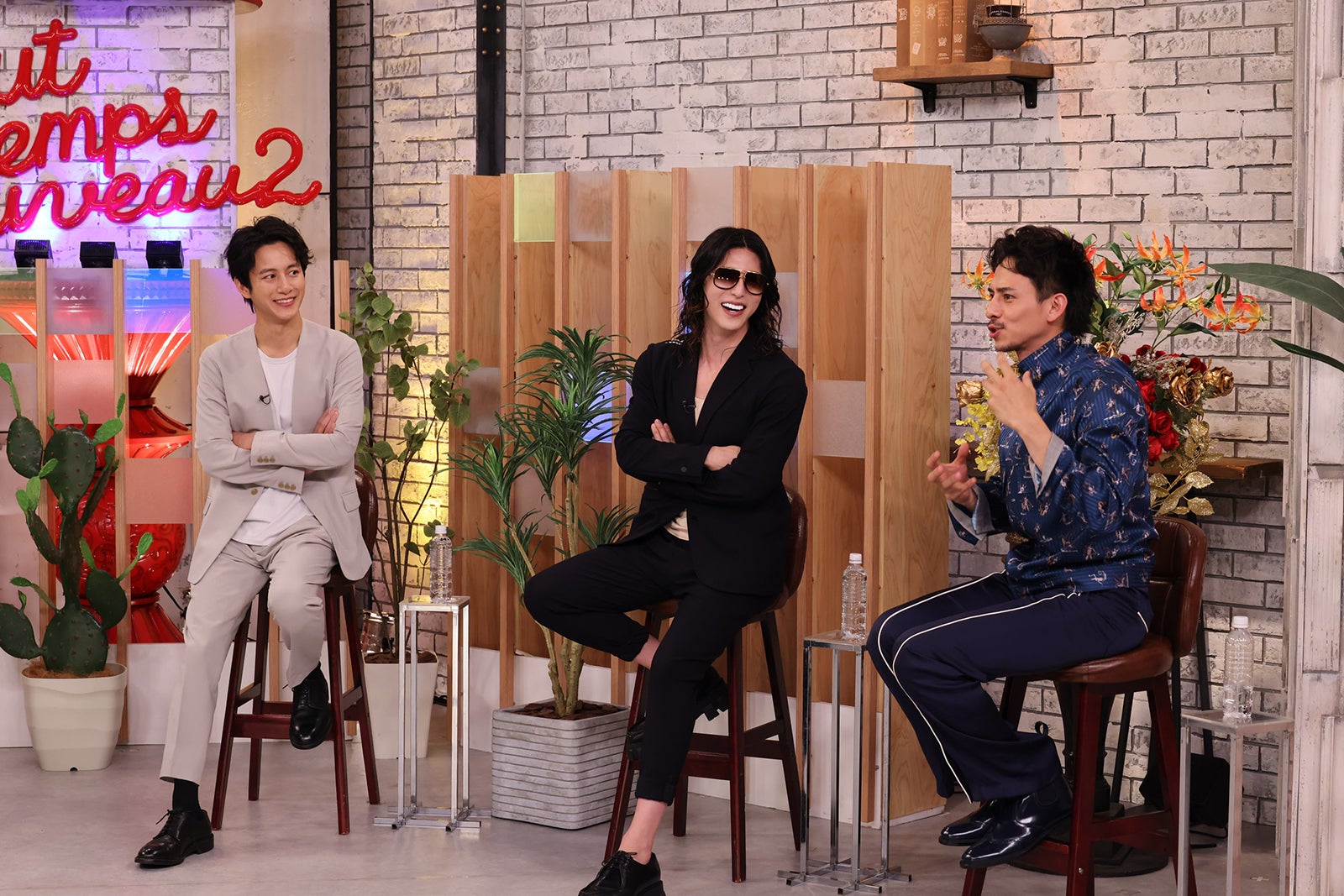 （左から）溝端淳平、ROLAND、満島真之介（C）カンテレ