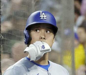大谷翔平 1打席目は全て直球3球三振 2打席目も直球に詰まって三ゴロ 解説「最近速球を打てていないというデータが出てると思う」打線は勝ち越し