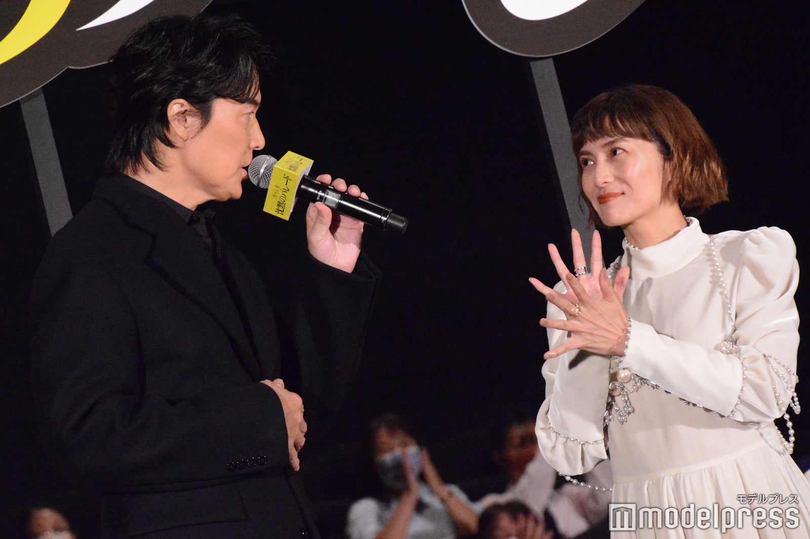 福山雅治、柴咲コウ （C）モデルプレス