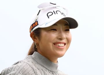 女王・佐久間朱莉 亡き師匠・ジャンボ尾崎さんに捧げる開幕戦V「まだまだ始まったばかりだぞ、と言われそう」