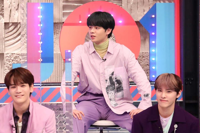 (左から)豆原一成、鶴房汐恩、川西拓実 (C)フジテレビ