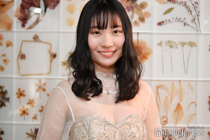 半田鈴奈さん(C)モデルプレス