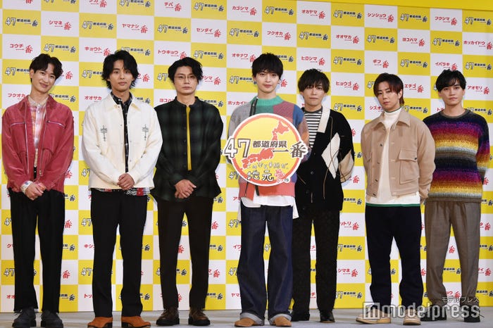 Kis-My-Ft2(左から)宮田俊哉、藤ヶ谷太輔、横尾渉、“お笑い担当”玉森裕太、千賀健永、北山宏光、“クール担当”二階堂高嗣(C)モデルプレス