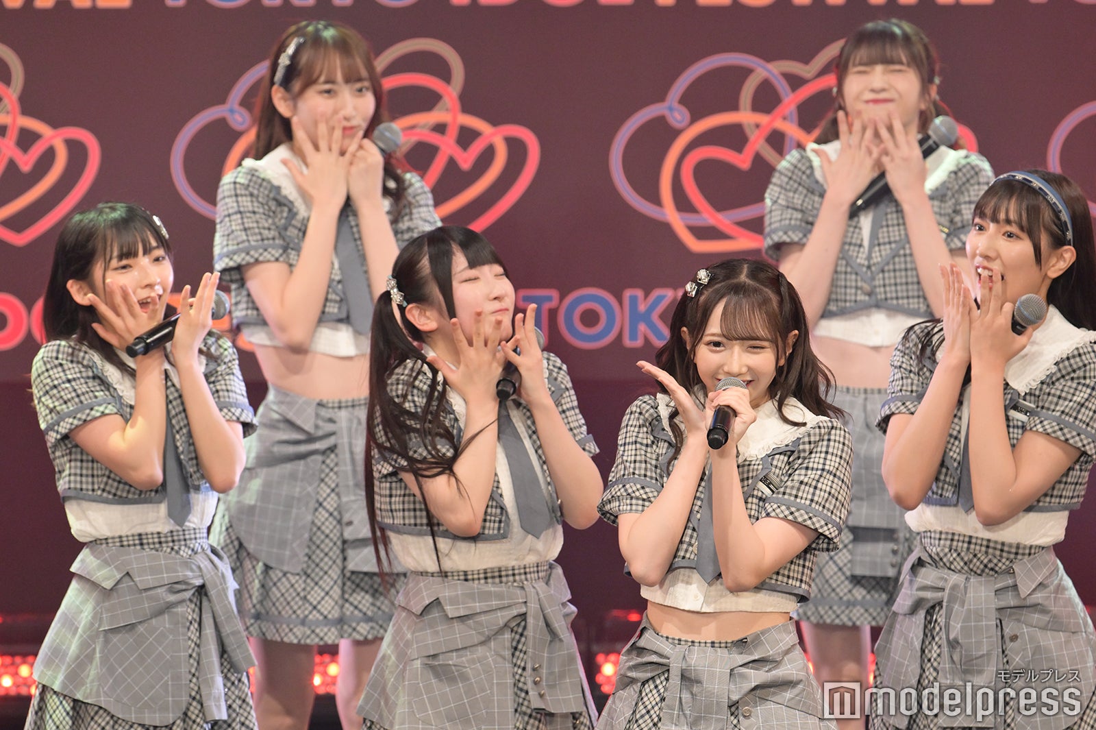 ≠ME （C）モデルプレス