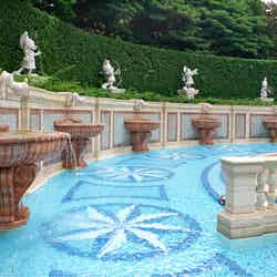 テルメ・ヴェネツィア ディズニーキャラクター像(C)Disney