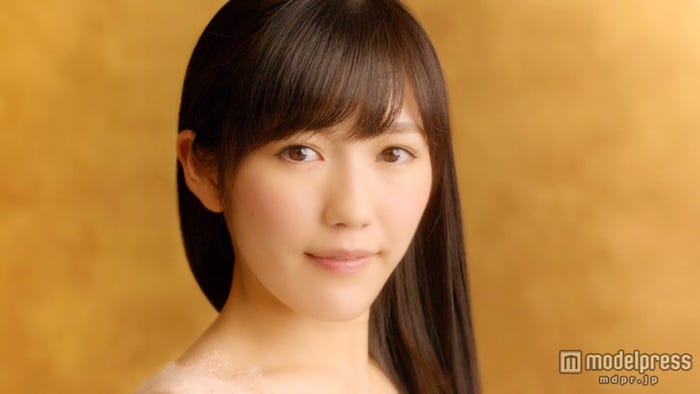 渡辺麻友/アサヒ飲料「ワンダ 金の微糖」の新テレビCM「こころの声」編より