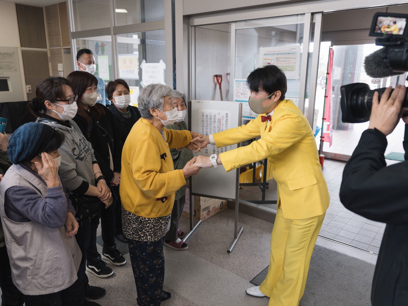 ダンディ坂野（提供写真）