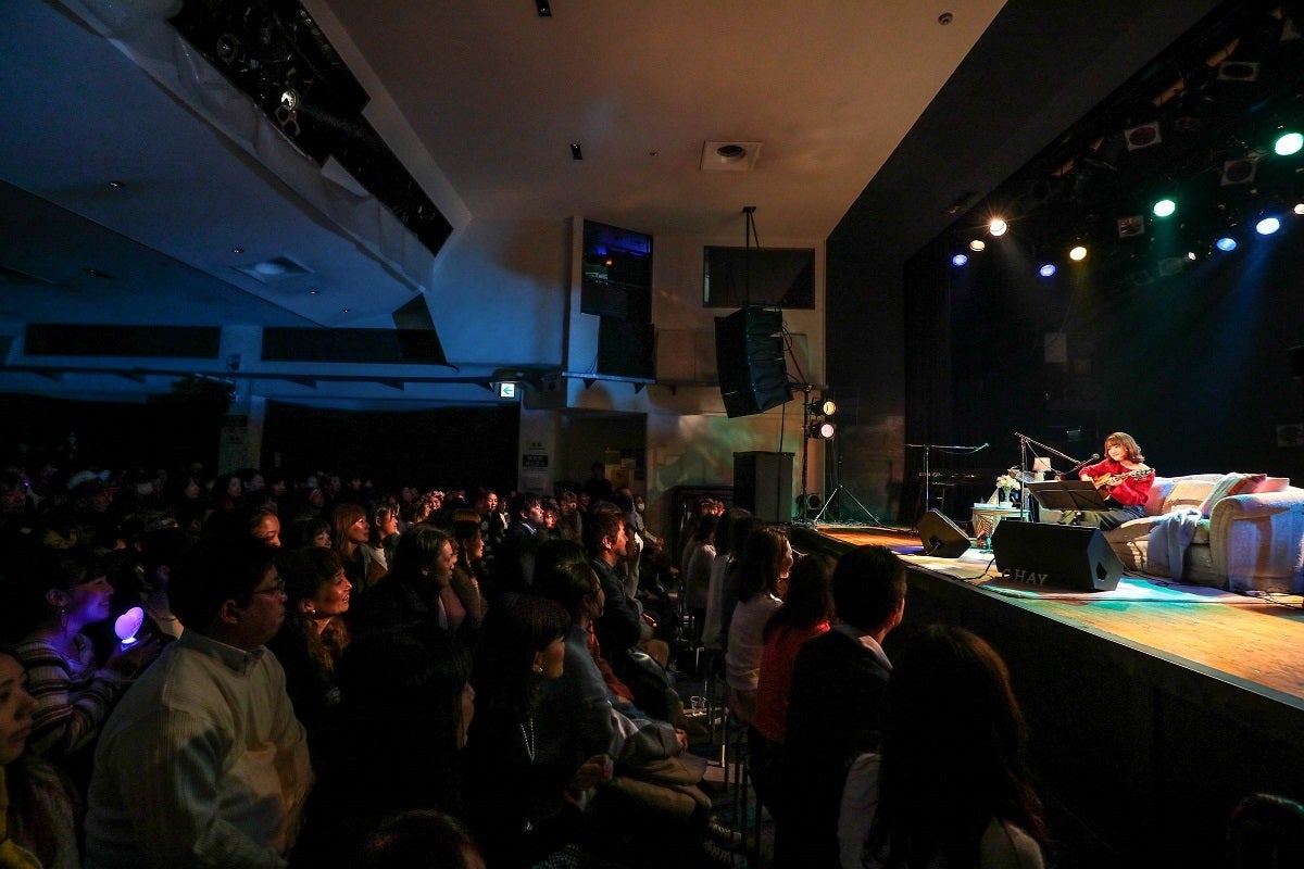 ライブの様子／写真：渡邉一生