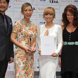 (左から)蜷川実花、倖田來未