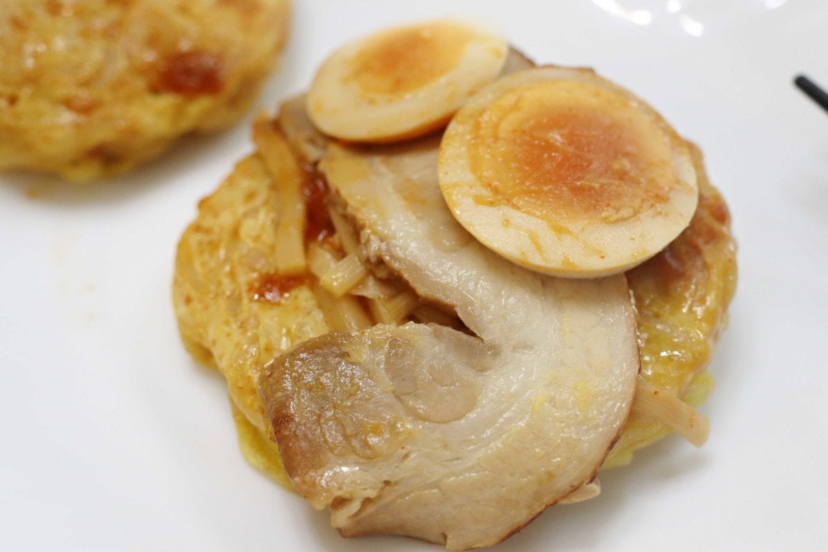 ラーメンバーガー