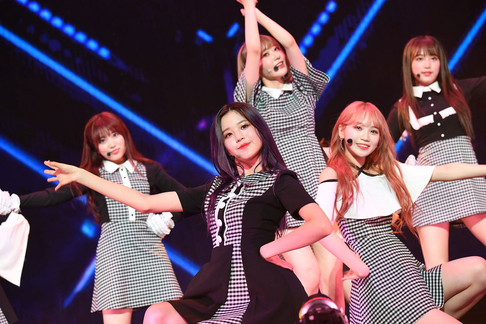 IZ*ONE （C）OFF THE RECORD