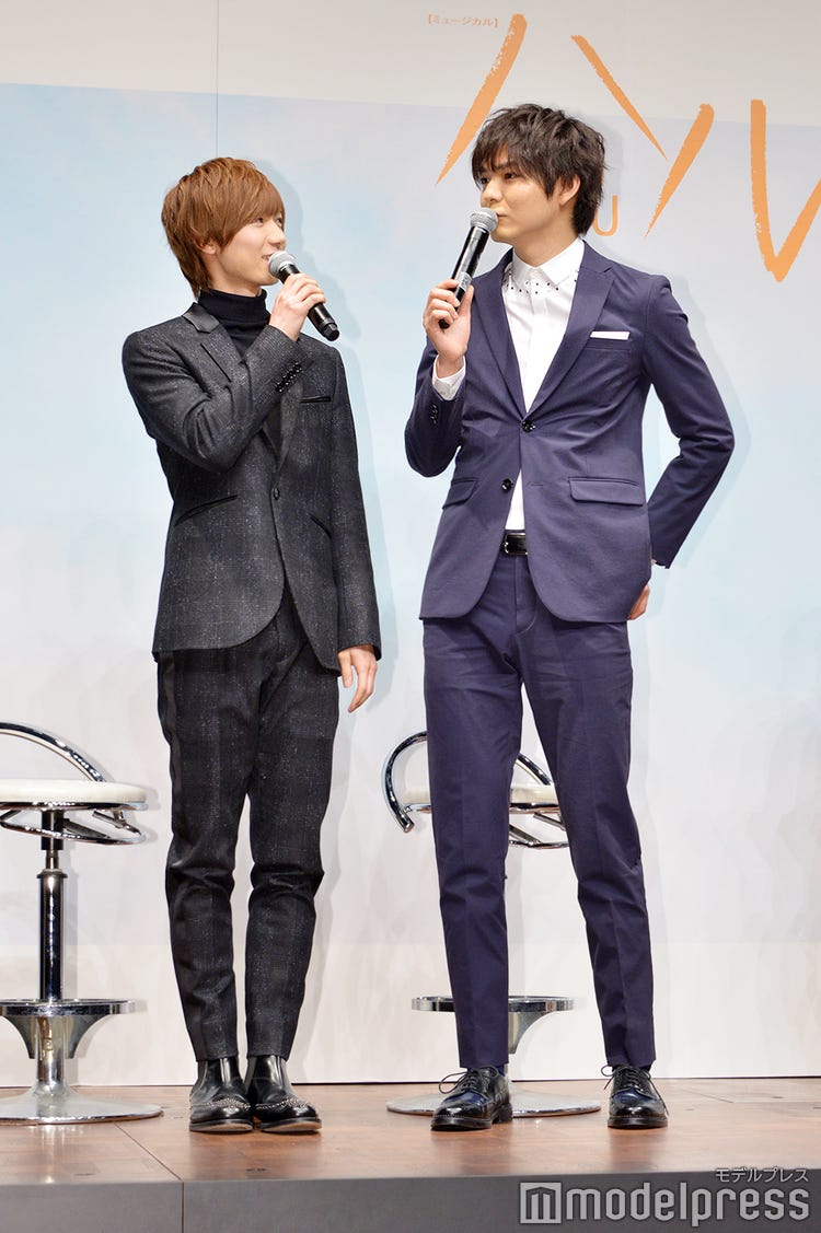 Hey Say Jump薮宏太 身長差約15cmのtravis Japan七五三掛龍也と 背くらべ 不思議発言にツッコミ ハル モデルプレス Hey Say Jump薮宏太 身長差約15cmのtravis Japan七五三掛龍也と 背くらべ 不思議発言にツッコミ ハル モデルプレス