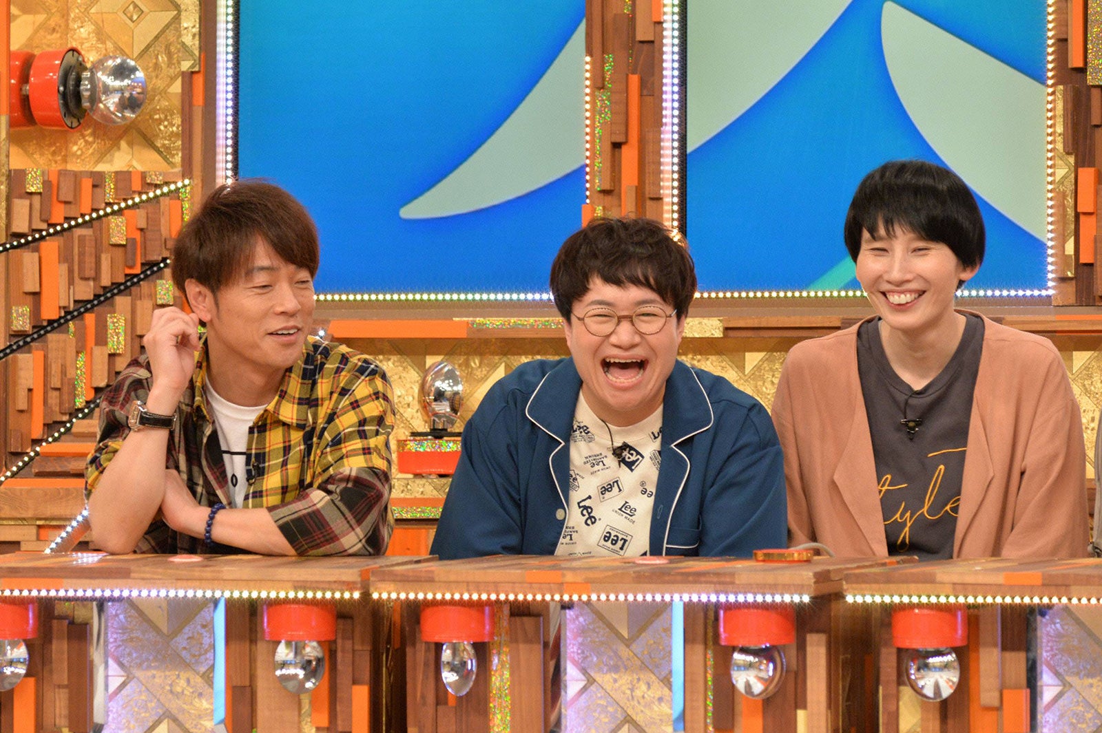 陣内智則、近藤春菜、箕輪はるか （C）フジテレビ