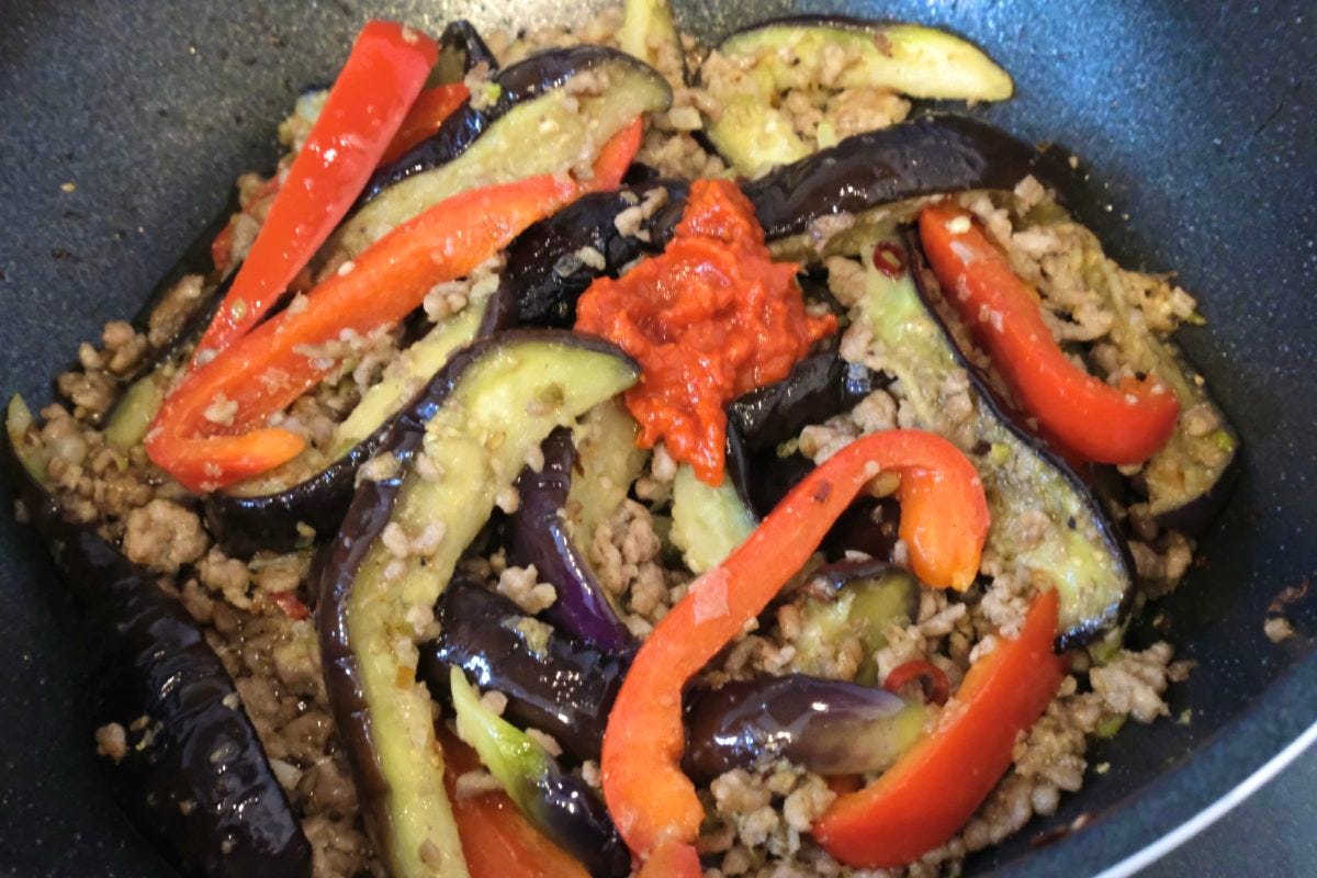 ヒルナンデス・カレーみそマーボーなす