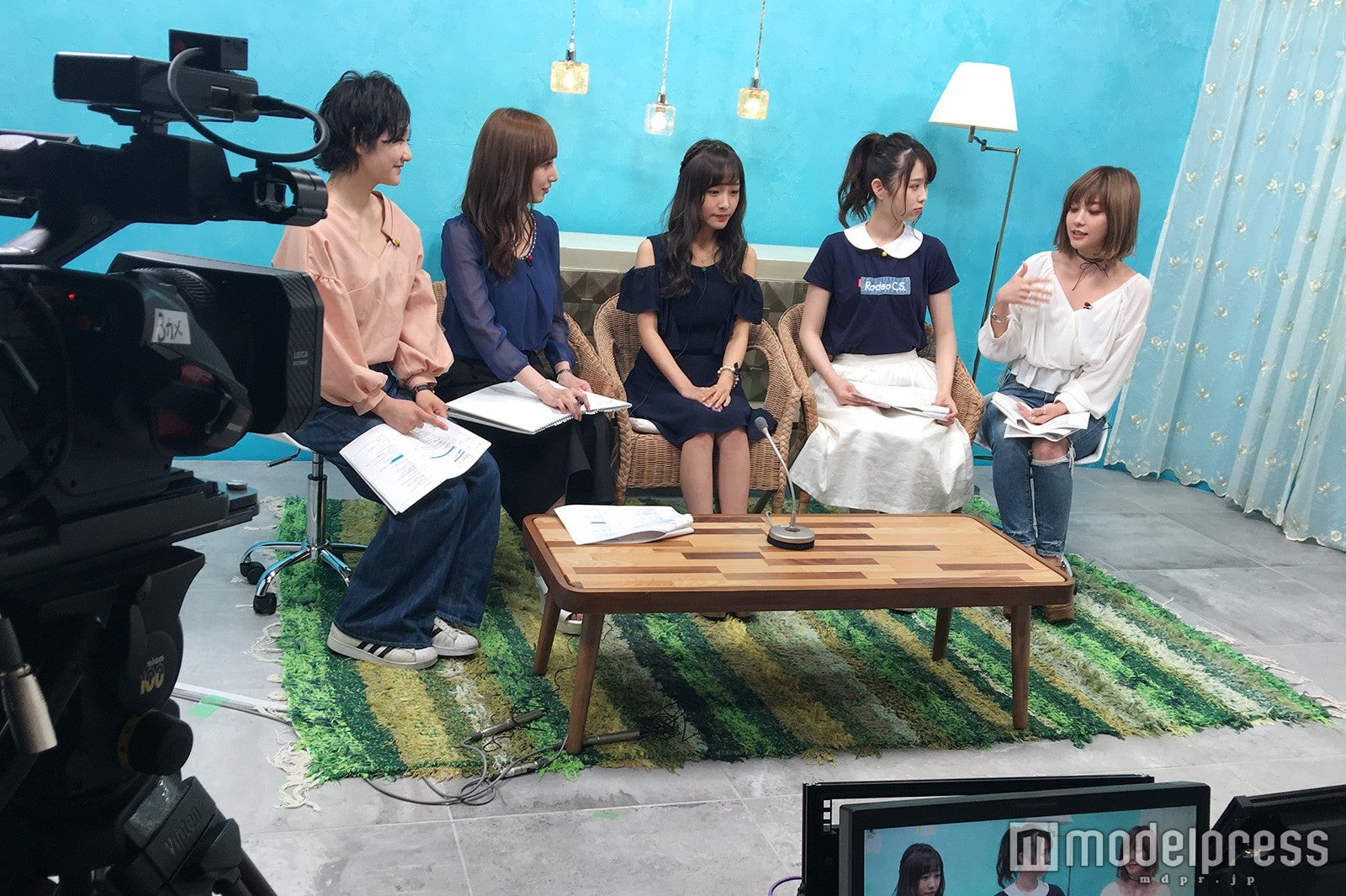 「ナナイロ～SATURDAY～」生放送の様子（C）モデルプレス