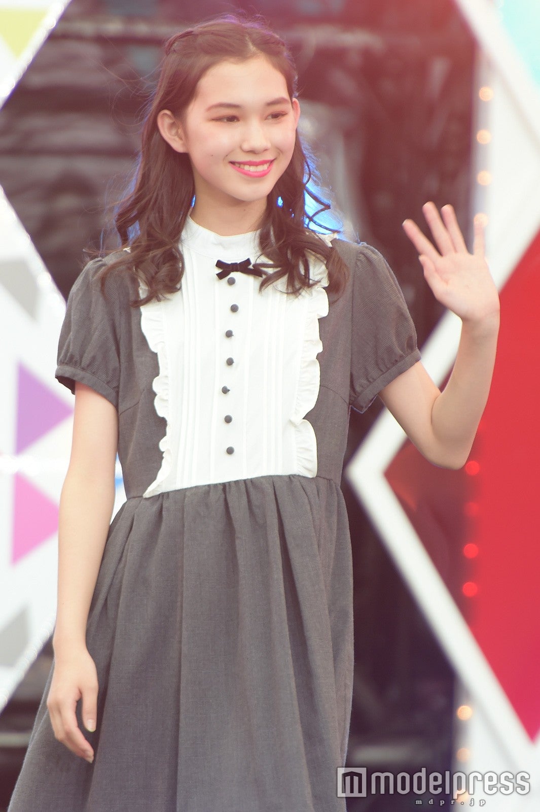 （C）モデルプレス