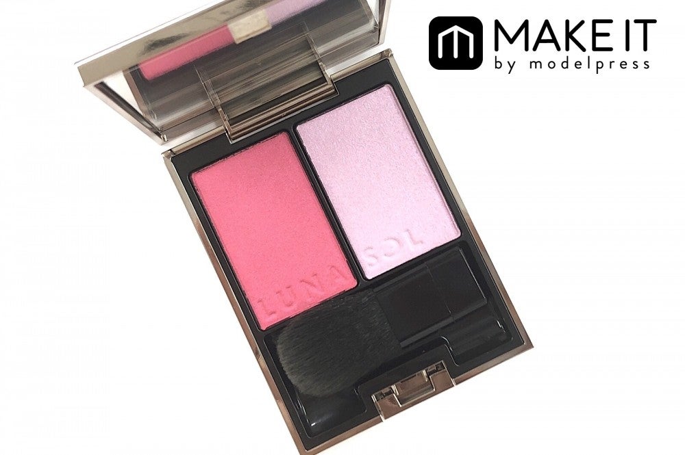 LUNASOL／カラーリンググレイズ／01 Pink Flow／6,200円（税抜） (C)メイクイット