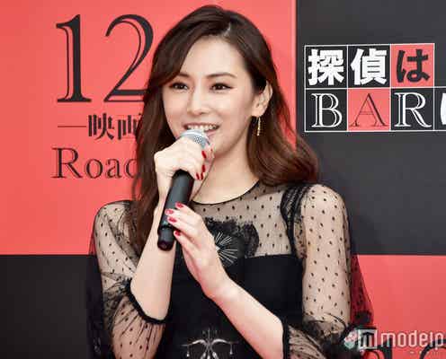 イモトアヤコ、“ボブヘア”北川景子と2ショット バースデーを祝福「newhairも似合うオンナ」
